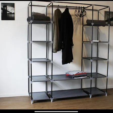 Apartment Fuer Monteure In Frickenhausen Smart Tv, Wifi, Parking
